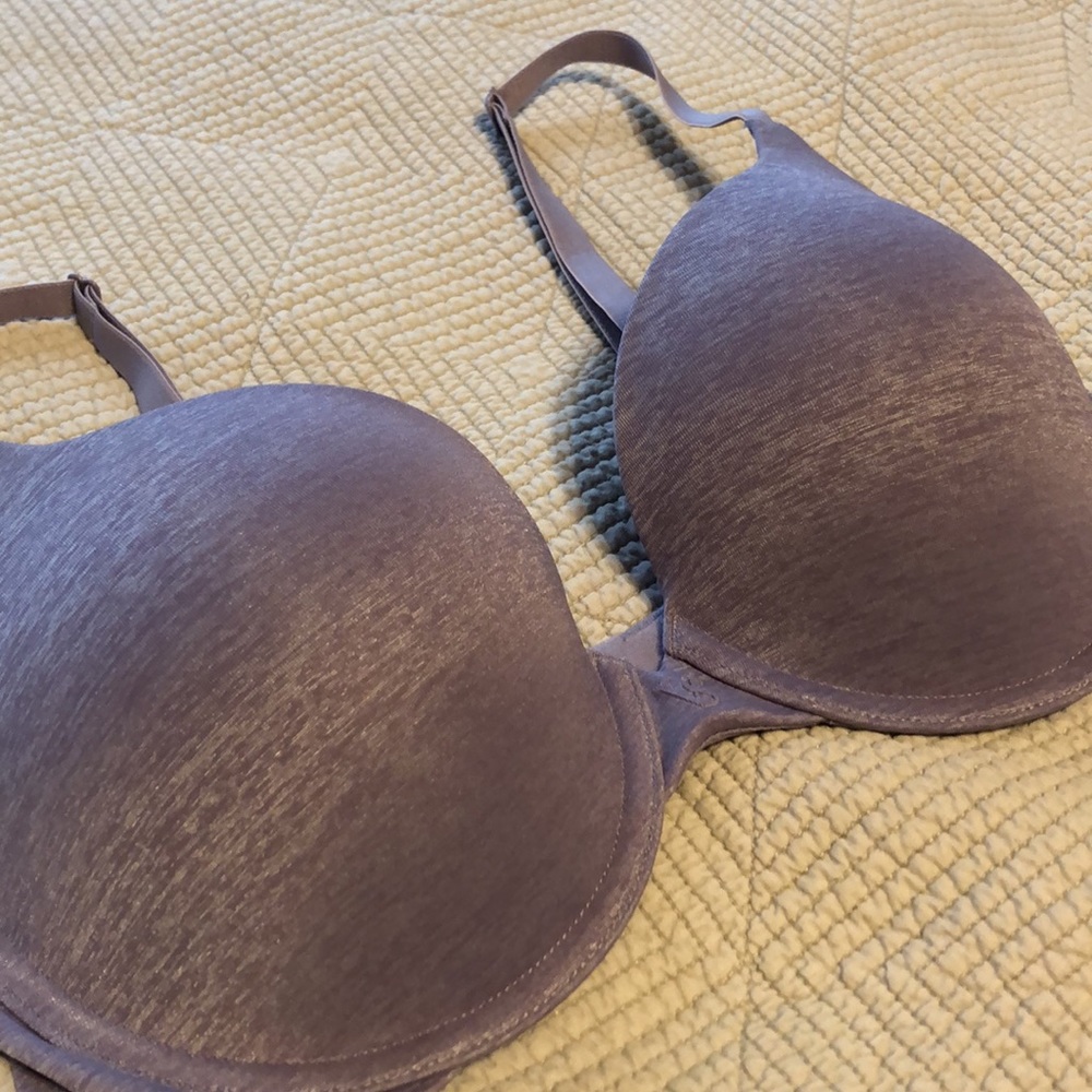 VS Lilac Bra - Picture 2 of 4